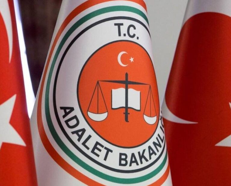 Adalet Bakanlığı görevde Yükselme ve Ünvan Değişikliği Yönetmeliğinde Büyük Değişiklikler
